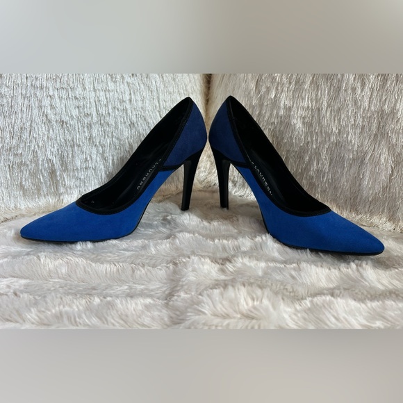Chinese Laundry Blue Two-Toned High Heels - Picture 4 of 15